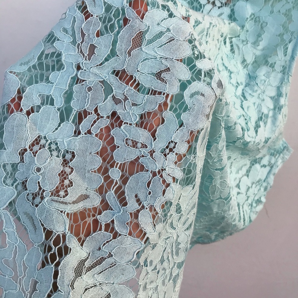 Chaser Lace Tank - Picture 6 of 8